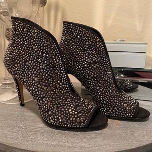 EUC - International Concepts RaeAnn Booties